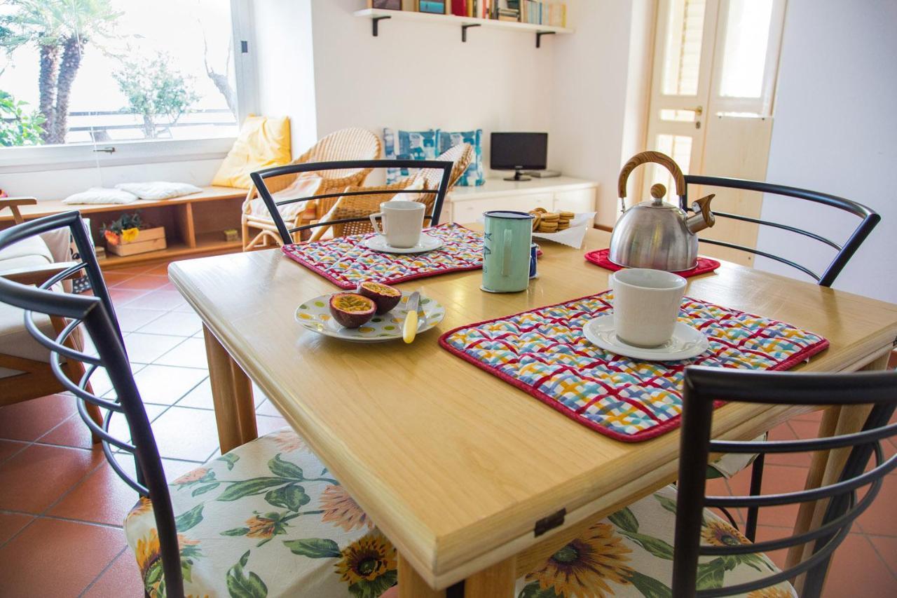 Casa Delta Delle Acque Vista Spettacolare E Giardino Apartment Cala Gonone Luaran gambar